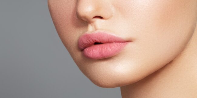 What Causes Scarred Lips And How To Get Rid Of It